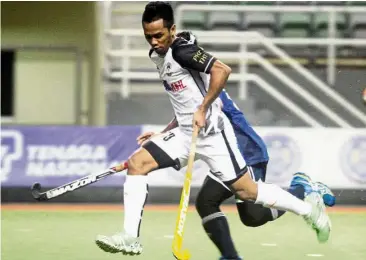  ??  ?? Finding form: Terengganu’s Faizal Saari finally scored his first goal in the Malaysia Hockey League against Sapura on Friday.