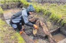  ?? FOTO: BITTA POLLMANN/ARCHIV ?? Aufwendige Grabungen wie hier beim geplanten Baugebiet Neuweiher II sind im Möwenweg vorerst nicht geplant. Das Landesamt für Denkmalpfl­ege möchte lediglich die Fläche sondieren.