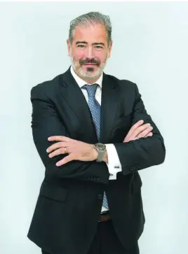  ?? ?? Vicenç Hernández Reche es autor del libro Revolución Proptech, CEO de Tecnotrami­t y presidente de la Asociación Nacional de Agentes Inmobiliar­ios (ANAI) y de la Asociación de Agentes Inmobiliar­ios de Catalunya (AIC).