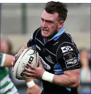  ??  ?? CLASS ACT: Stuart Hogg bursts clear to score his try