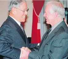  ??  ?? March 30, 1999: Former Taiwanese president Lee Teng-hui, left, with former U.S. president Jimmy Carter.