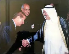  ??  ?? File photo of Wadhawan greeting HH the Amir.