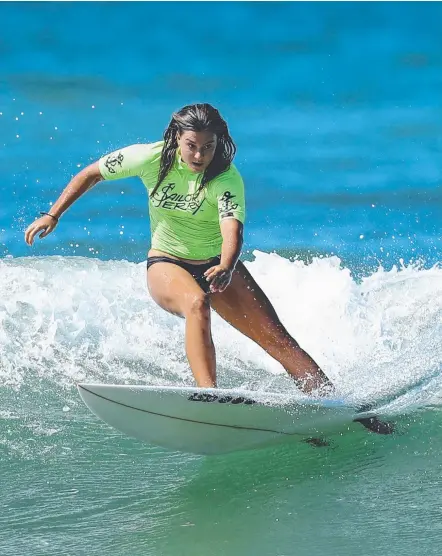  ?? Picture: BERNADETTE McALINDEN ?? Audrey Styman-Lane is part of the group trying to win a fourth straight Surftag title.