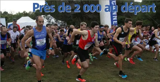  ?? (Photos Romain Boisaubert) ?? La course des As a cette année sacrée Raphaël Montoya (au premier plan, en noir) chez les hommes, et Manon Eple (au centre sur le podium) chez les femmes.