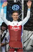  ?? Foto: afp ?? Alle Augen auf Tony Martin: Der Sprint spezialist will sich zum Auftakt das Gelbe Trikot holen.