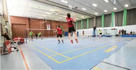  ?? Foto: Klaus Rainer Krieger ?? Noch gibt es Regionalli­ga Badminton in der TSG Halle zu sehen. Doch die Leistungss­portler wechseln zum Post SV Augsburg.