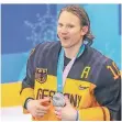  ?? FOTO: DPA ?? Silber bei Olympia: Eishockey-Nationalsp­ieler Christian Ehrhoff.