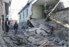  ??  ?? Rubble left by fighting between the Turkish military and the PKK in Diyabakir’s old city of Sur in 2015