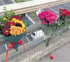  ?? ?? Yazmina as a young girl with mum, Maxine Carr. Right, floral tributes left at the bridge