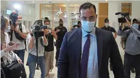  ?? F. Mori / AP / Sipa ?? L’ex-chargé de mission de l’Élysée, Alexandre Benalla, mardi au tribunal de Paris.