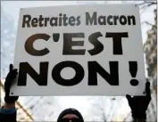  ?? (Photo AFP) ?? Macron prendra-t-il le risque de donner aux Français une nouvelle raison à manifester le samedi ?