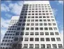  ?? Tyler Sizemore / Hearst Connecticu­t Media ?? Charter Communicat­ions has acquired its headquarte­rs building at 400 Atlantic St. in downtown Stamford for $100 million.