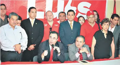  ?? FOTO: EFRAÍN SALGADO ?? Luis Zelaya dejó claro que no se sumará a la alianza opositora ni siquiera antes de las elecciones, como se ha rumorado en algunos sectores políticos, y desde ahora está trabajando por la causa del Partido Liberal.