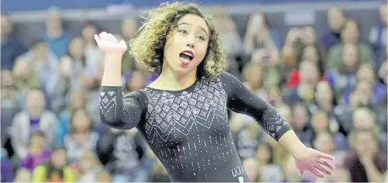  ?? ARCHIVO CLARIN ?? Le sobra onda. Katelyn Ohashi apuntaba para ser oro olímpico. Pero hoy es famosa en el mundo entero con la música de Thriller.