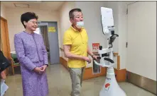  ?? PROVIDED TO CHINA DAILY ?? Carrie Lam Cheng Yuet-ngor visits the Shintomi Special Nursing Home for the Elderly in Tokyo, Japan, on April 8.