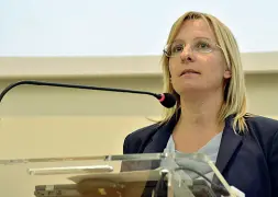  ??  ?? Critica L’assessora provincial­e alle pari opportunit­à Sara Ferrari