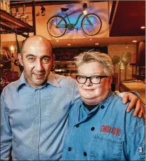  ?? CHRIS HUNT / SPECIAL ?? Co-owners Gianni Betti, general manager (left) and Linda Harrell, head chef, of Cibo e Beve.