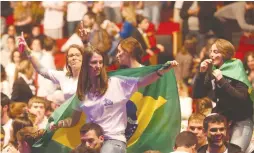  ?? (Marc Israel Sellem/Jerusalem Post) ?? BIRTHRIGHT PARTICIPAN­TS attend a Taglit-Birthright event in Jerusalem in 2018.