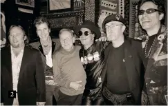  ??  ?? 2. Respect for Les and his contributi­on to the guitar was, and continues to be, widespread. Here, Les is pictured with (left to right): Stephen Stills, Slim Jim Phantom, Slash, Jeff ‘Skunk’ Baxter and Steve Vai in LA in 1998