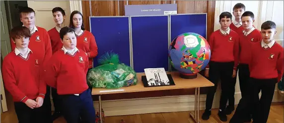  ??  ?? Coláiste Chill Mhantáin Second year students who attended the annual National Make a Book exhibition in the offices of Dun Laoghaire County Council.