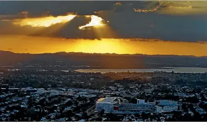  ?? PETER MEECHAM/FAIRFAX NZ ?? The Waitakere Ranges are still protected from subdivisio­n by government legislatio­n.