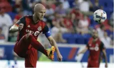  ?? JULIO CORTEZ/THE ASSOCIATED PRESS ?? With the season winding down, Toronto FC midfielder Michael Bradley says that “the tempo and the intensity of games starts to pick up.”
