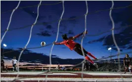  ?? BRANDON VALLANCE — SANTA CRUZ SENTINEL FILE ?? Whitney High goalkeeper Andrew Vanden Akker attempts to block a shot made by Watsonvill­e in the CIF NorCal Division I Championsh­ip on March 6in Rocklin.