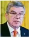  ?? B. Weißbrod/dpa ?? Polarisier­ende Ankündigun­g: Thomas Bach und das IOC.FOTO: