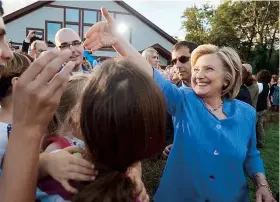  ??  ?? Clinton durante un evento de campaña el pasado lunes, en Manchester.