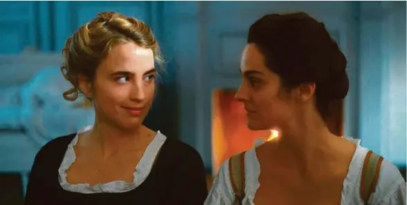  ?? (CINEWORX GMBH) ?? Quand Héloïse (Adèle Haenel) et Marianne (Noémie Merlant) tombent amoureuses, la caméra de Céline Sciamma place leur expérience, leurs ressentis au centre. Un geste encore rare au cinéma.