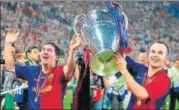  ?? AP ?? ▪ After Copa del Rey triumph, Andres Iniesta (right), who has announced his departure from Barca, will get to lift the La Liga trophy if his team defeats Deportivo La Coruna on Sunday.