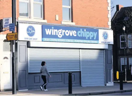  ??  ?? ■ Wingrove Chippy was given a zero-star rating for hygiene. Owner Silzan Beg says the shop has since cleaned up its act