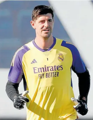  ?? // ABC ?? Courtois, en un entrenamie­nto con el Real Madrid