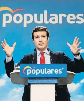  ?? RODRIGO JIMÉNEZ / EFE ?? Pablo Casado en una rueda de prensa en la sede del PP