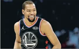  ?? STREETER LECKA / AFP ?? Kevin Durant fue elegido MVP, como en el 2012