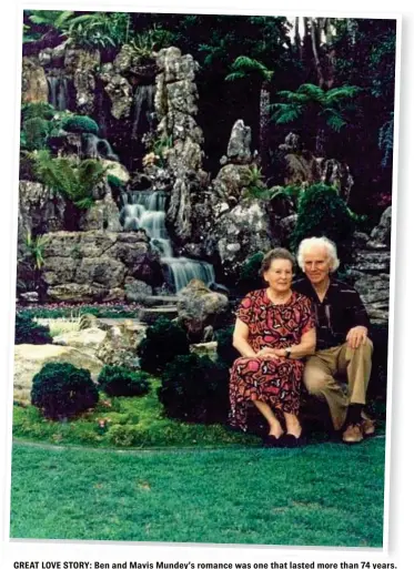  ?? PHOTO: CONTRIBUTE­D ?? GREAT LOVE STORY: Ben and Mavis Mundey’s romance was one that lasted more than 74 years. They are pictured in their award-winning rock garden.