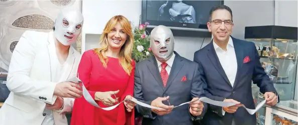  ??  ?? El Nieto del Santo, Desirée Navarro, El Hijo del Santo y Javier Lozano.