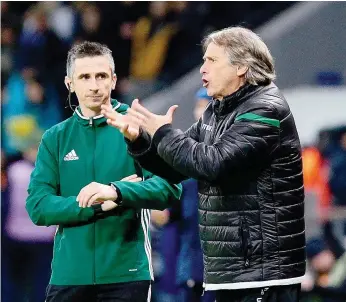  ??  ?? Jorge Jesus não poupou nas reprimenda­s à equipa na primeira parte