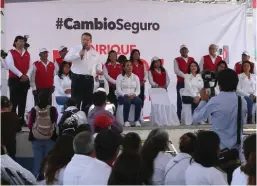  ?? / Cortesía ?? Enrique Doger, candidato al gobierno, encabezó un mitin de campaña en ese municipio.