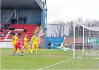  ?? ?? On target Flynn Duffy’s first senior goal rockets past Paddy Martin