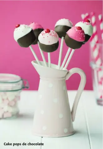  ??  ?? Cake pops de chocolate