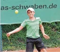  ?? Foto: Peter Kleist ?? Hatte in allen Abstimmung­sbereichen die Nase Samuel Braun vom TC Friedberg. vorn und wurde Sportler des Monats: