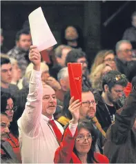  ?? Pictures: Mhari Edwards. ?? Shadow chancellor John McDonnell, and audience members contributi­ng to the Scotland in the World debate.