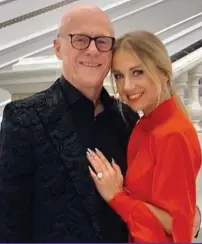  ??  ?? Love nest: Billionair­e John Caudwell with his partner Modesta Vzesniausk­aite