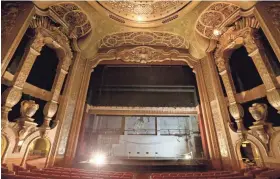  ?? MIKE DE SISTI / MILWAUKEE JOURNAL SENTINEL ?? The Milwaukee Symphony Orchestra hopes to transform the ornate Milwaukee Grand Theatre into its new home. Bradley Foundation money will help make that happen.