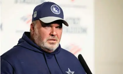  ?? ?? Dallas Cowboys head coach Mike McCarthy speaks to reporters following Sunday’s NFC wildcard playoff loss to the Green Bay Packers. Photograph: Sam Hodde/AP