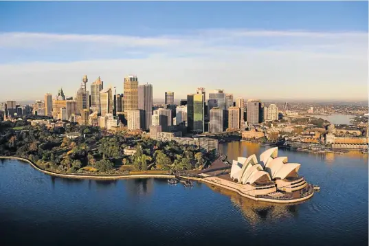  ?? Picture: GREATSTOCK/
CORBIS ?? PRIMA DONNA: The Sydney Opera House and Waterfront