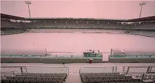  ?? IPP ?? Il campo e le tribune del Manuzzi di Cesena ricoperti di neve