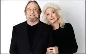  ??  ?? Stephen Stills and Judy Collins