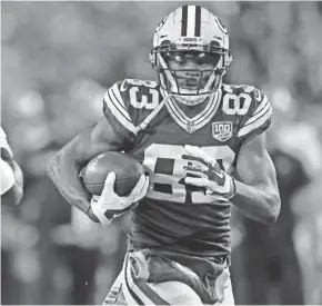  ?? ADAM WESLEY / USA TODAY NETWORK-WISCONSIN ?? Packers wide receiver Marquez Valdes-Scantling runs after a catch against the 49ers on Monday night at Lambeau Field.